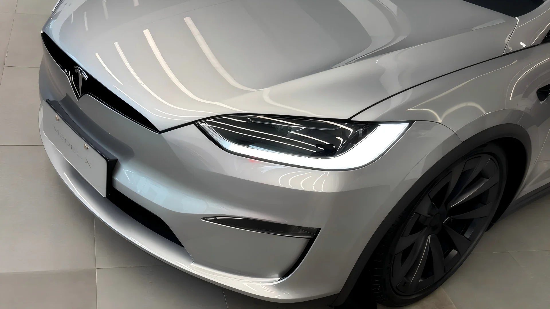 Tesla Model X