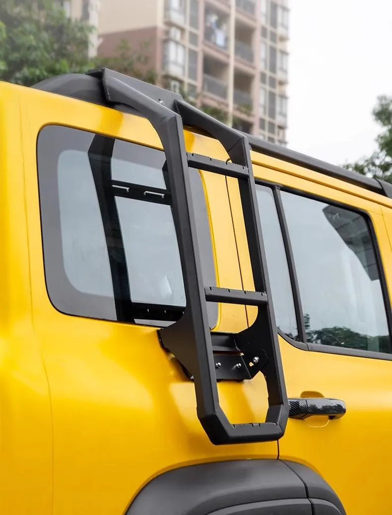GWM TANK300 Climbing Ladder Roof Rack Cross Bars Detail