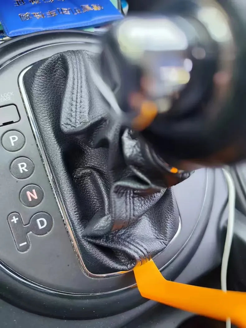 Kia Yacht Gear Shift Lever Knob Detail