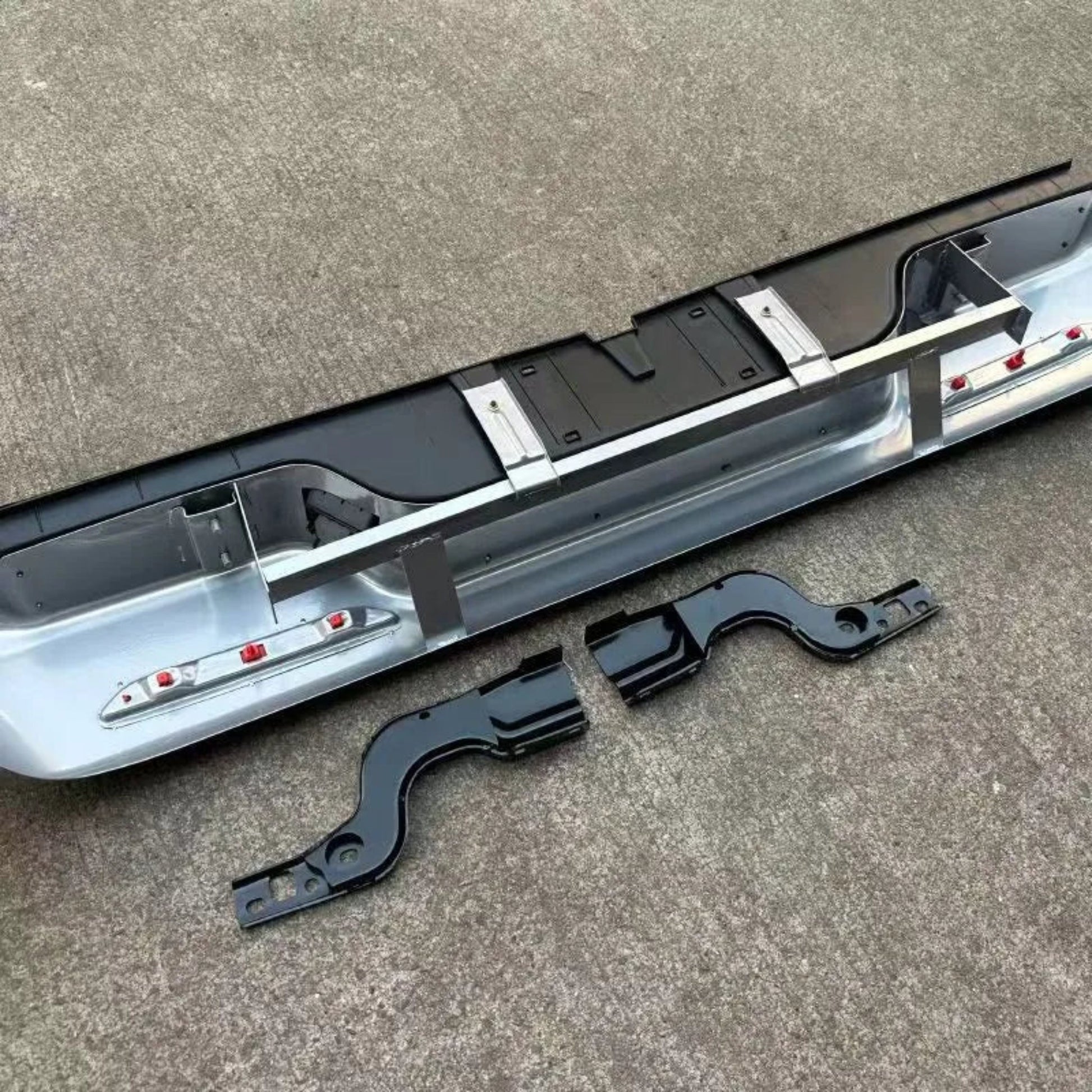 GWM Cannon Bumper (Rear bumper) All iron includes treaded leather Great Wall Cannon - L Silver