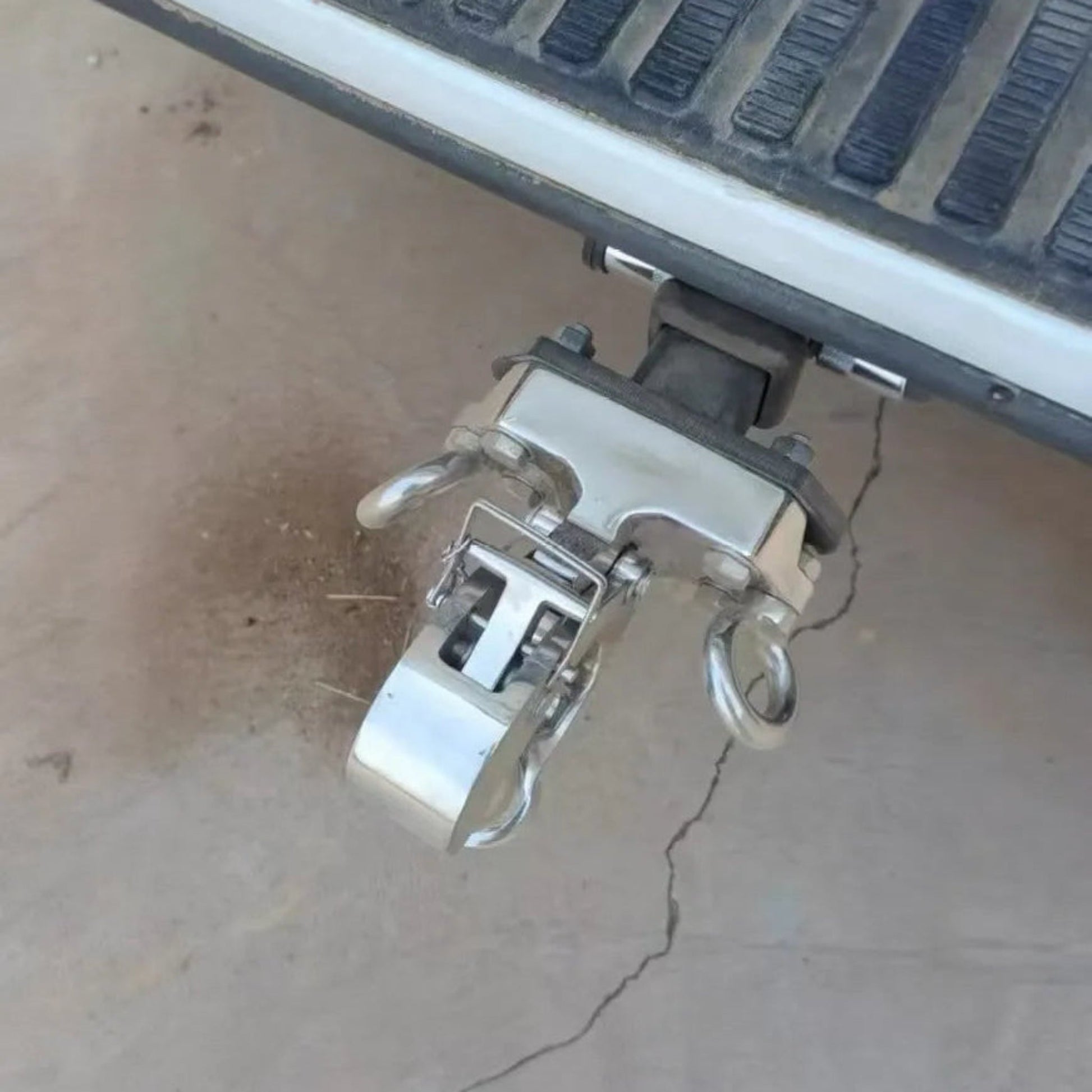GWM Cannon Trailer Hitch (trailer hitch) Enhanced trailer bar [send red ring]