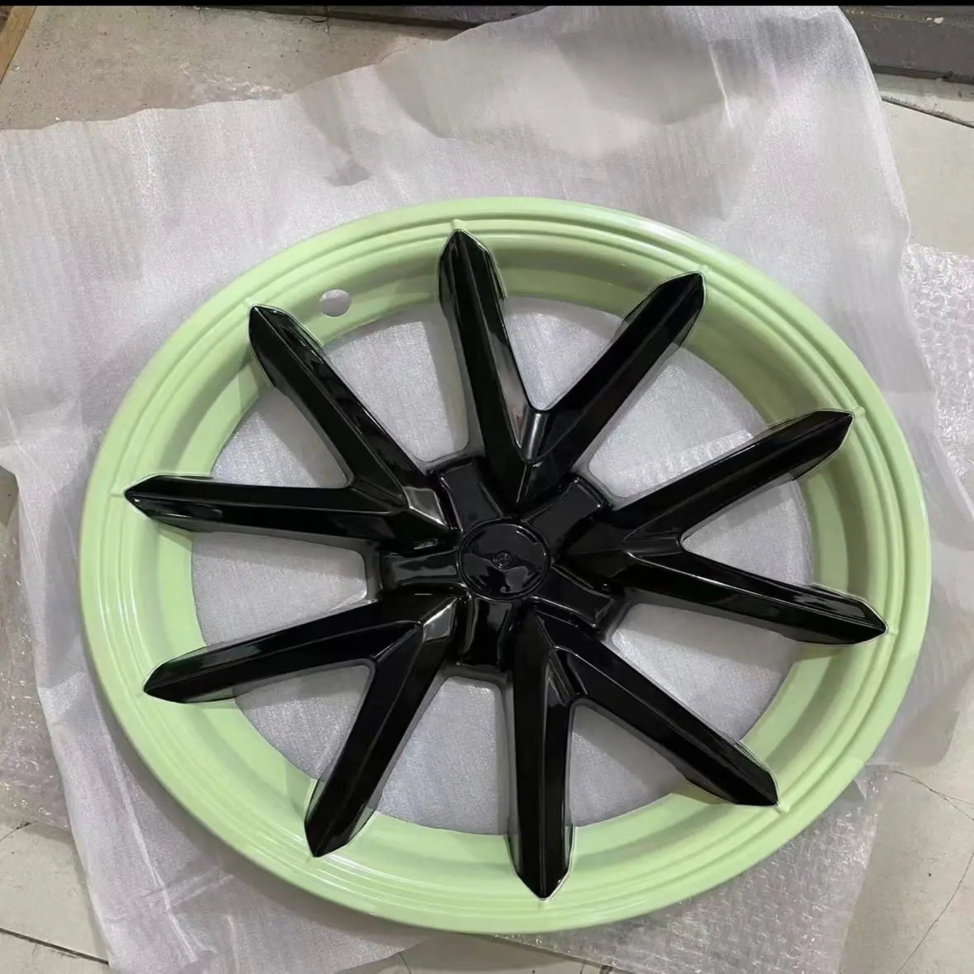 Premium Wheel Hub Caps for Tesla Model 3 and Y (Wheel Covers) glossy black model 3 18 - inch
